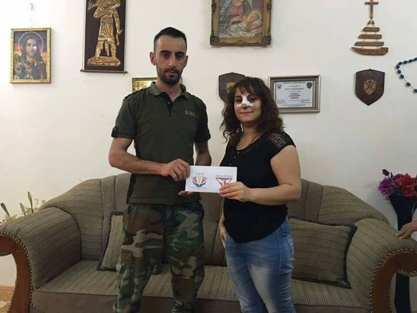 توزيع مساعدات نقدية